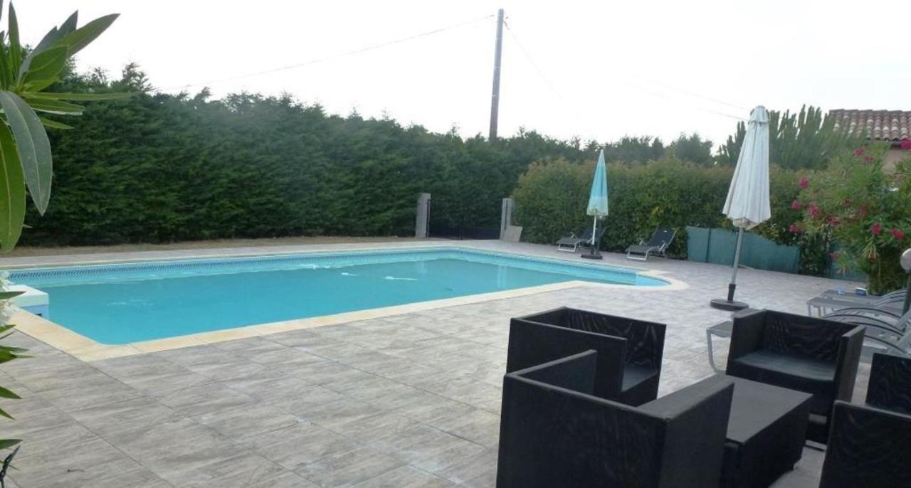 Port Bas Villa Brens  Екстериор снимка